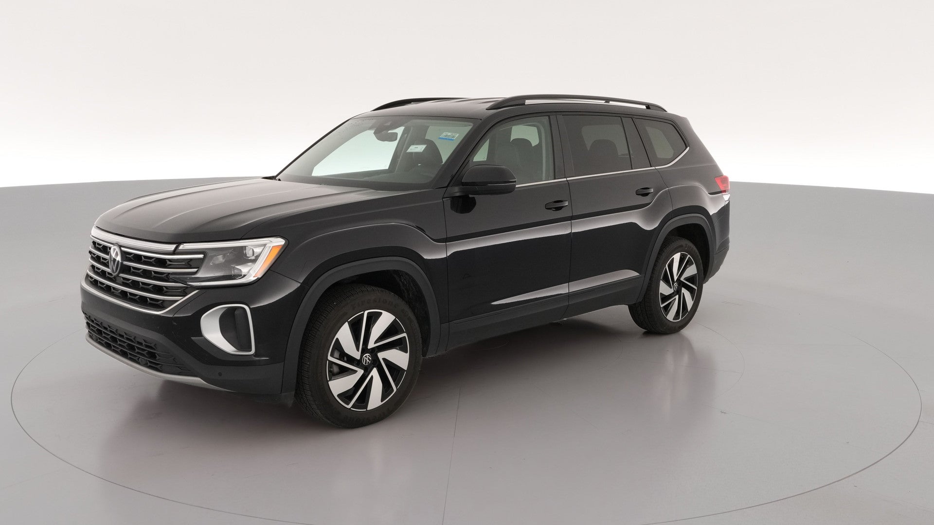 2025 Volkswagen Atlas vehicle photo