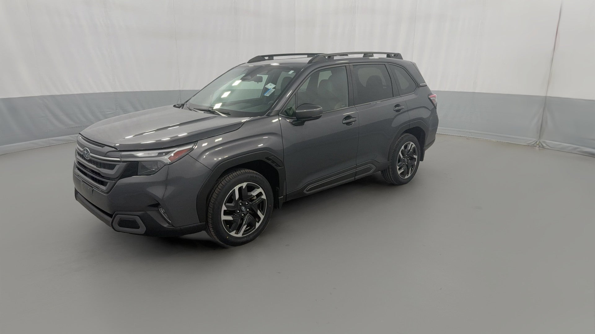 2025 Subaru Forester vehicle photo
