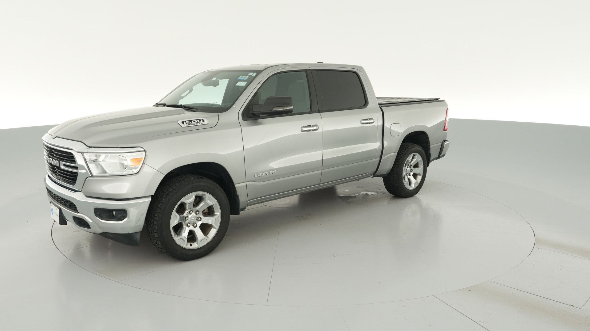 2019 Ram 1500 Crew Cab vehicle photo