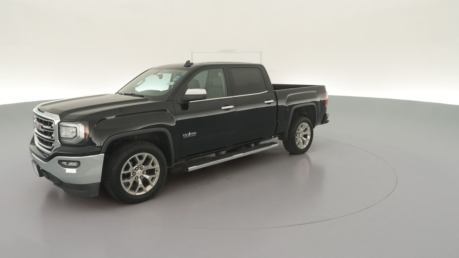 2017 GMC Sierra 1500 Crew Cab vehicle photo