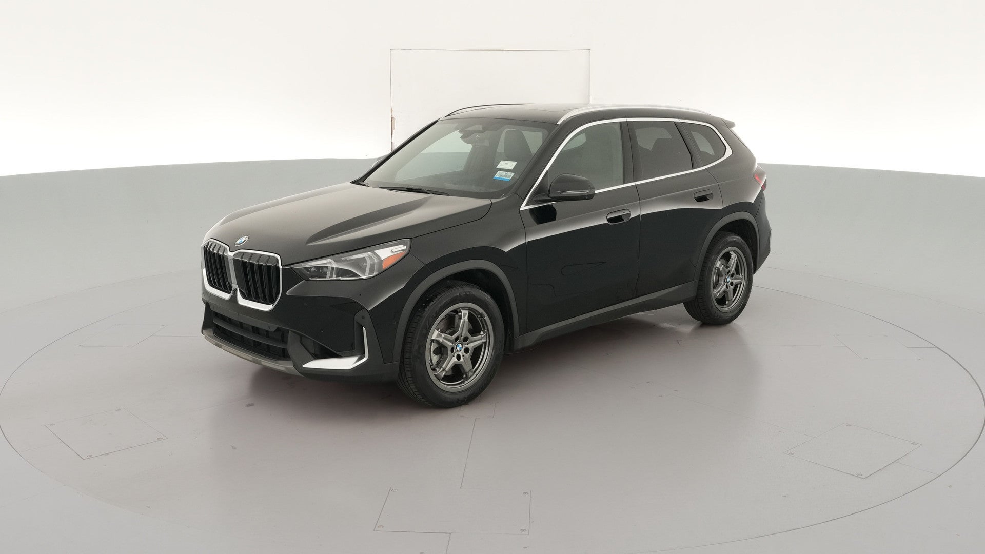 2023 BMW X1 vehicle photo