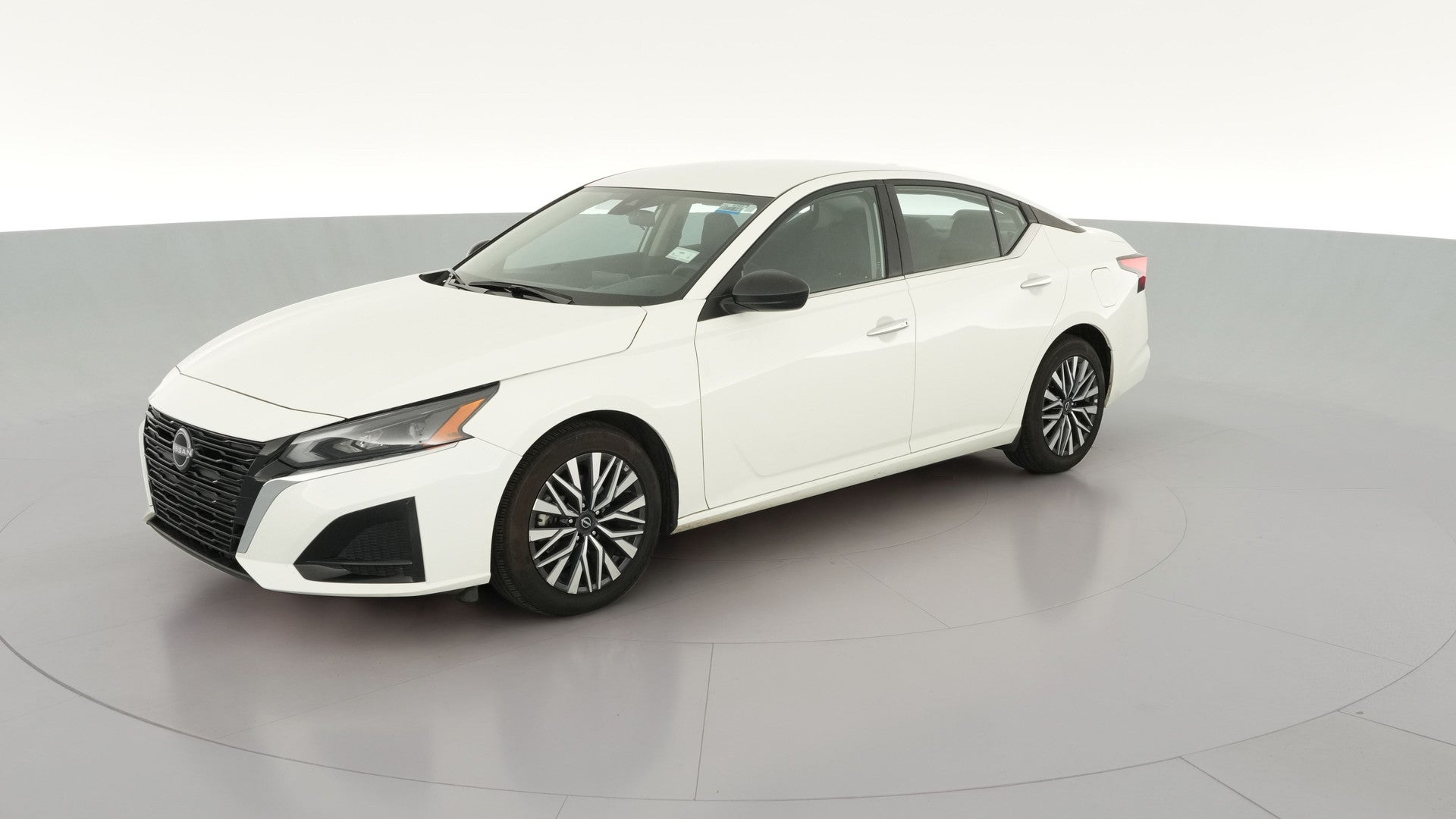 2025 Nissan Altima vehicle photo