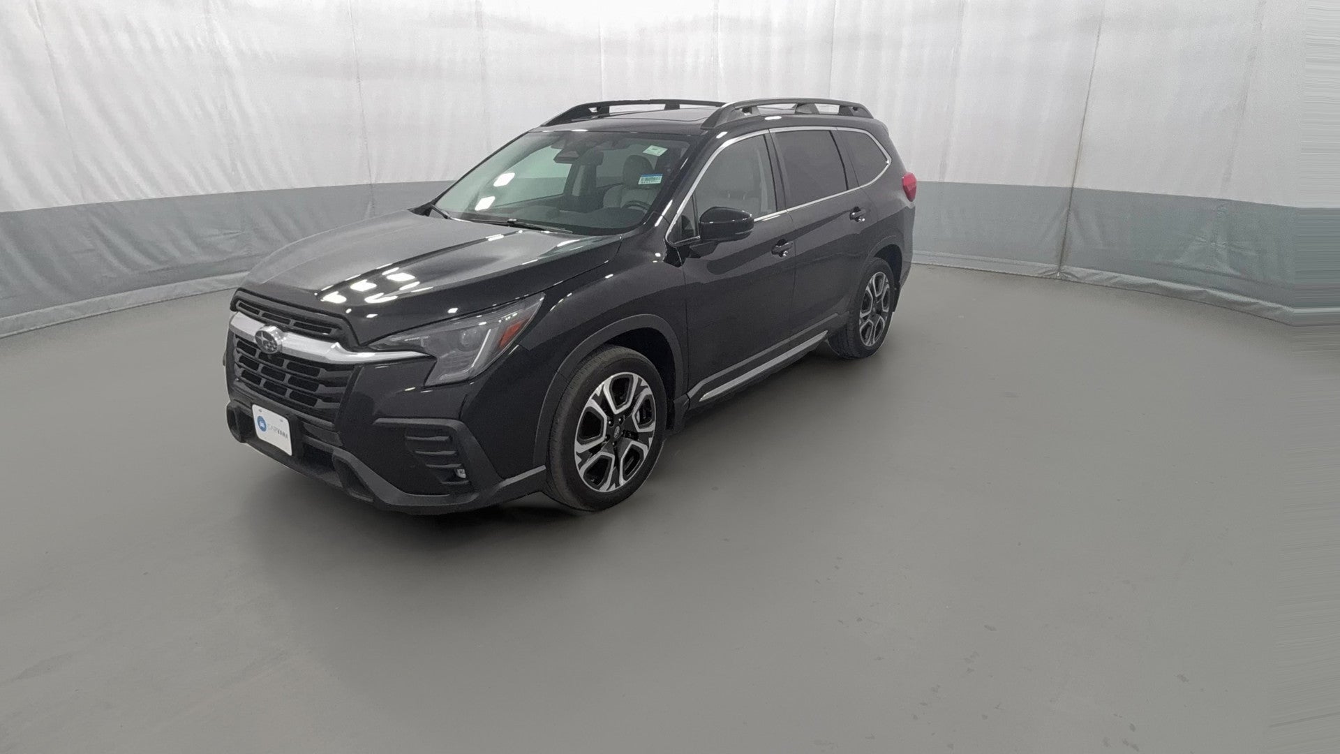 2024 Subaru Ascent vehicle photo