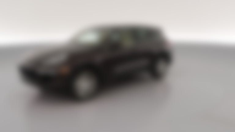 2015 Porsche Cayenne vehicle photo