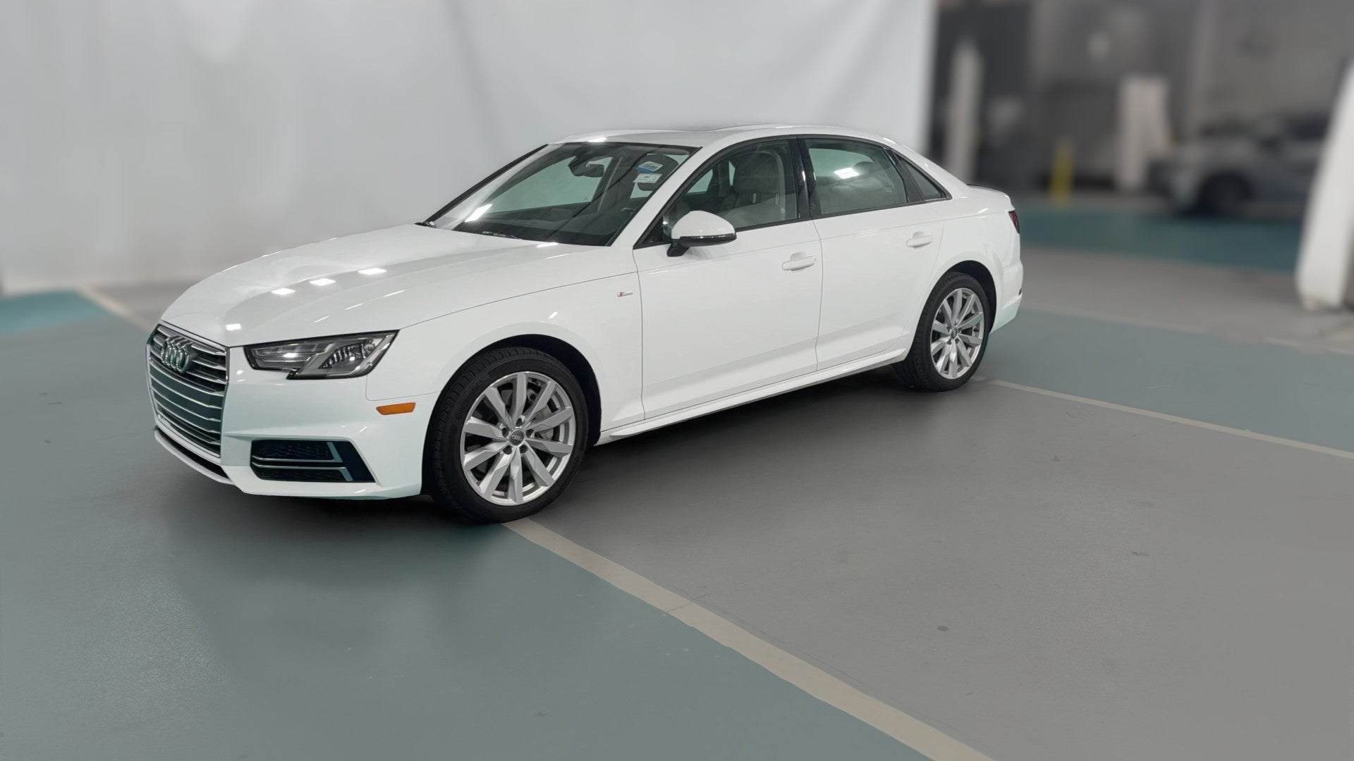 2018 Audi A4 vehicle photo