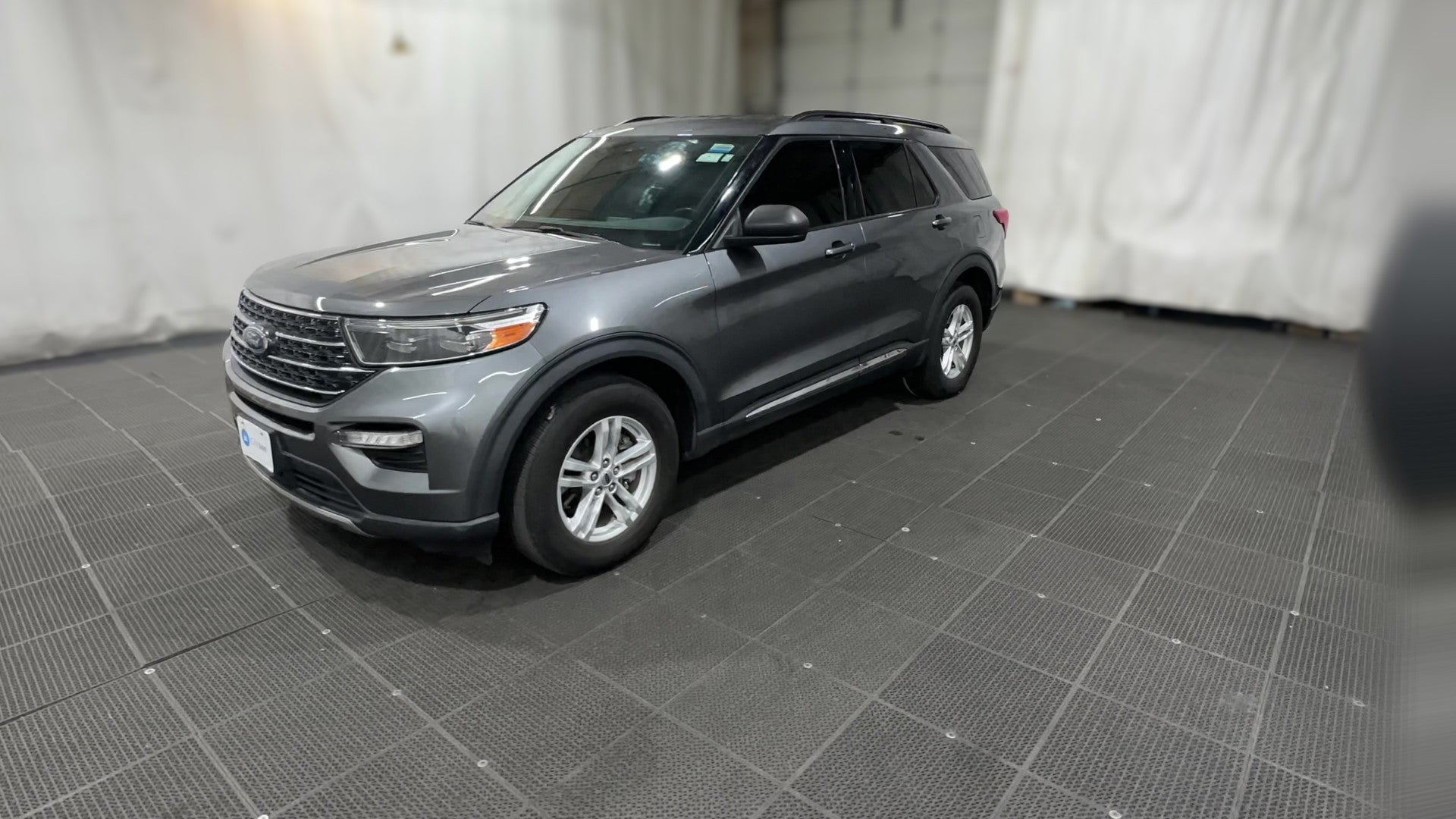 2023 Ford Explorer vehicle photo