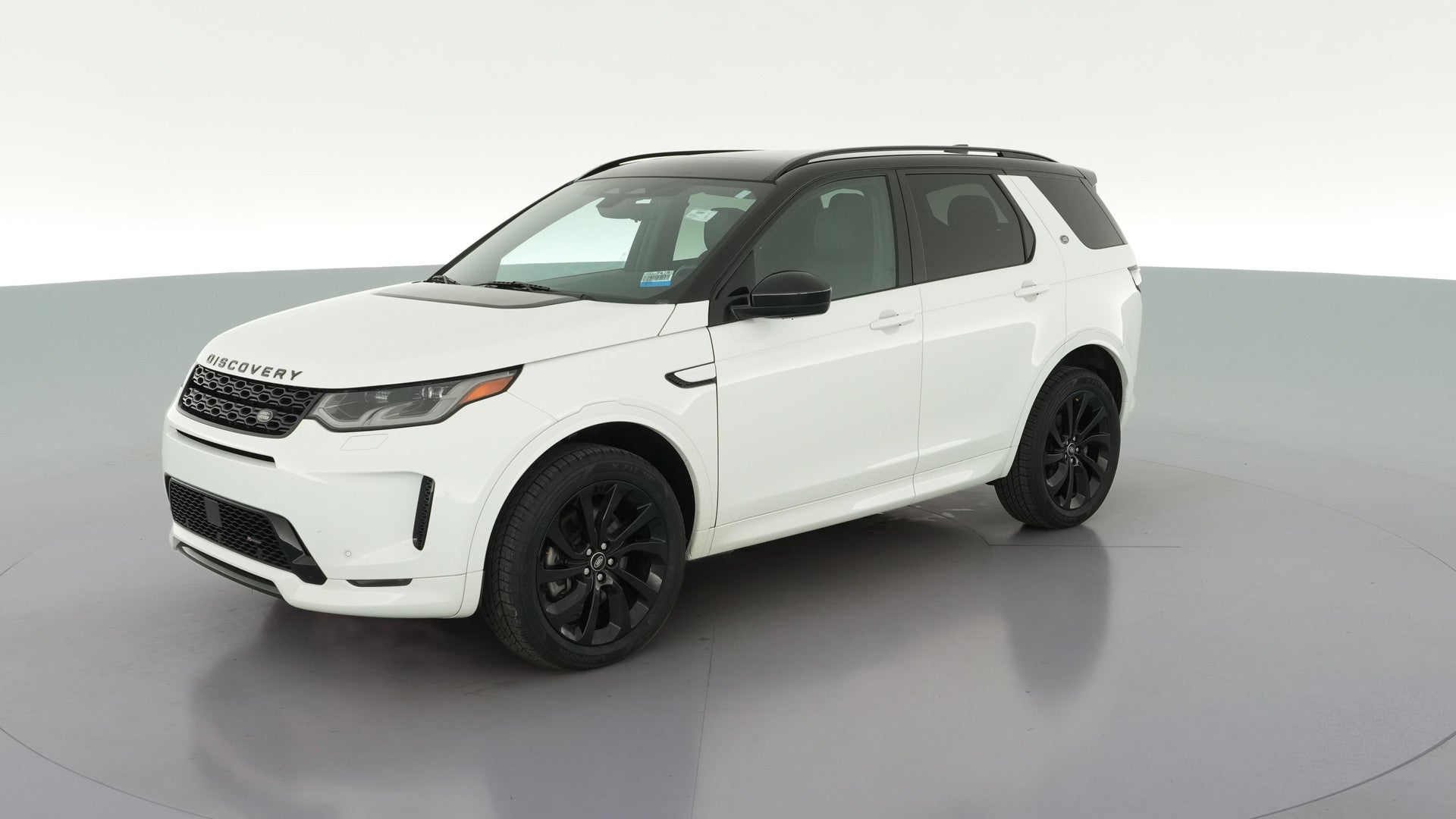 2022 Land Rover Discovery Sport vehicle photo