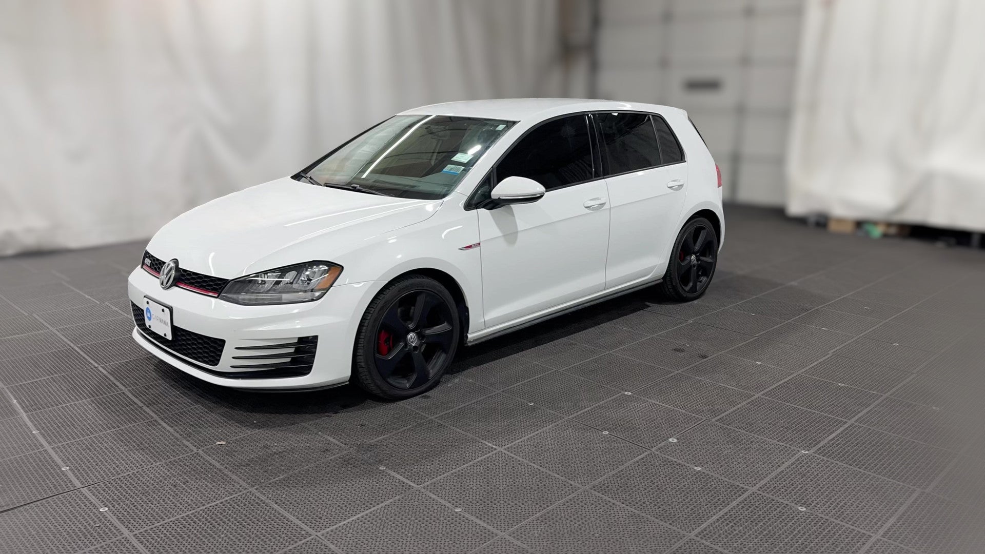 2017 Volkswagen Golf GTI vehicle photo