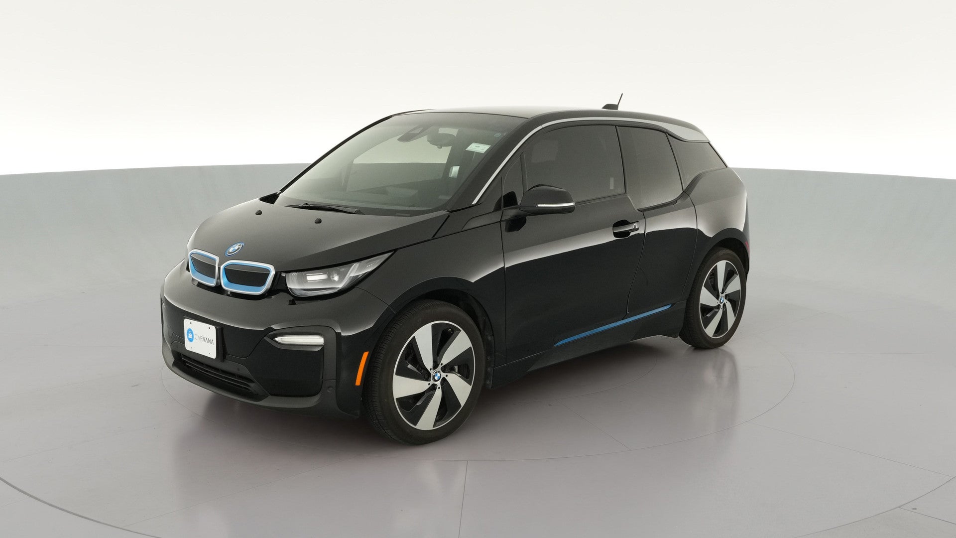 2018 BMW i3 vehicle photo