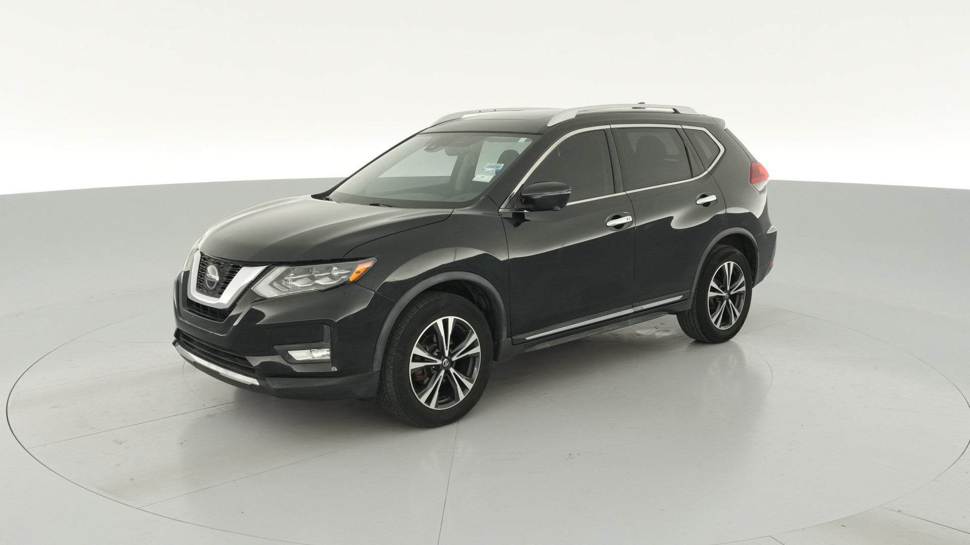 2018 Nissan Rogue vehicle photo