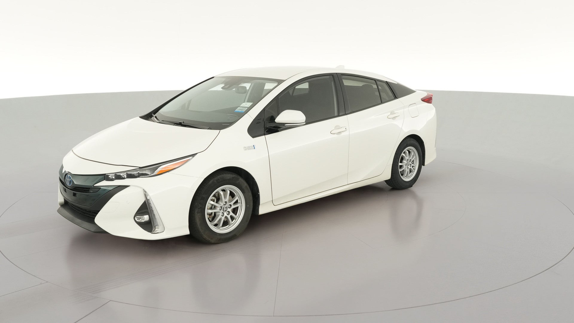 2020 Toyota Prius Prime vehicle photo