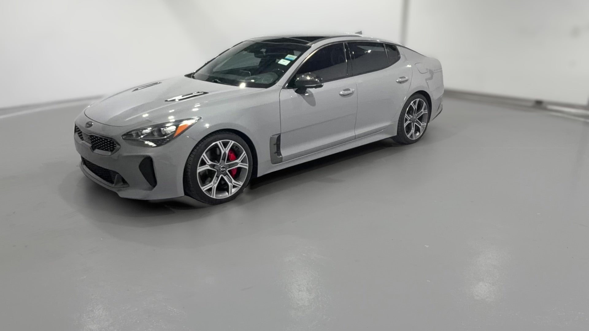 2020 Kia Stinger vehicle photo