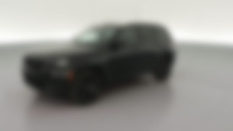 2025 Jeep Grand Cherokee vehicle photo