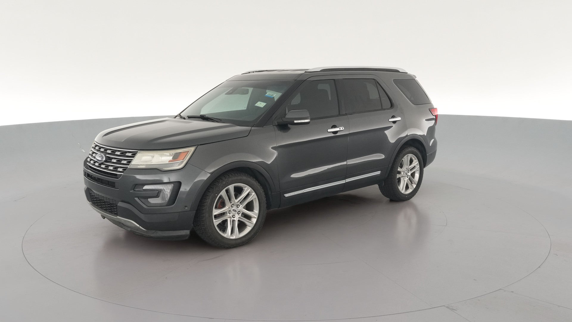 2016 Ford Explorer vehicle photo
