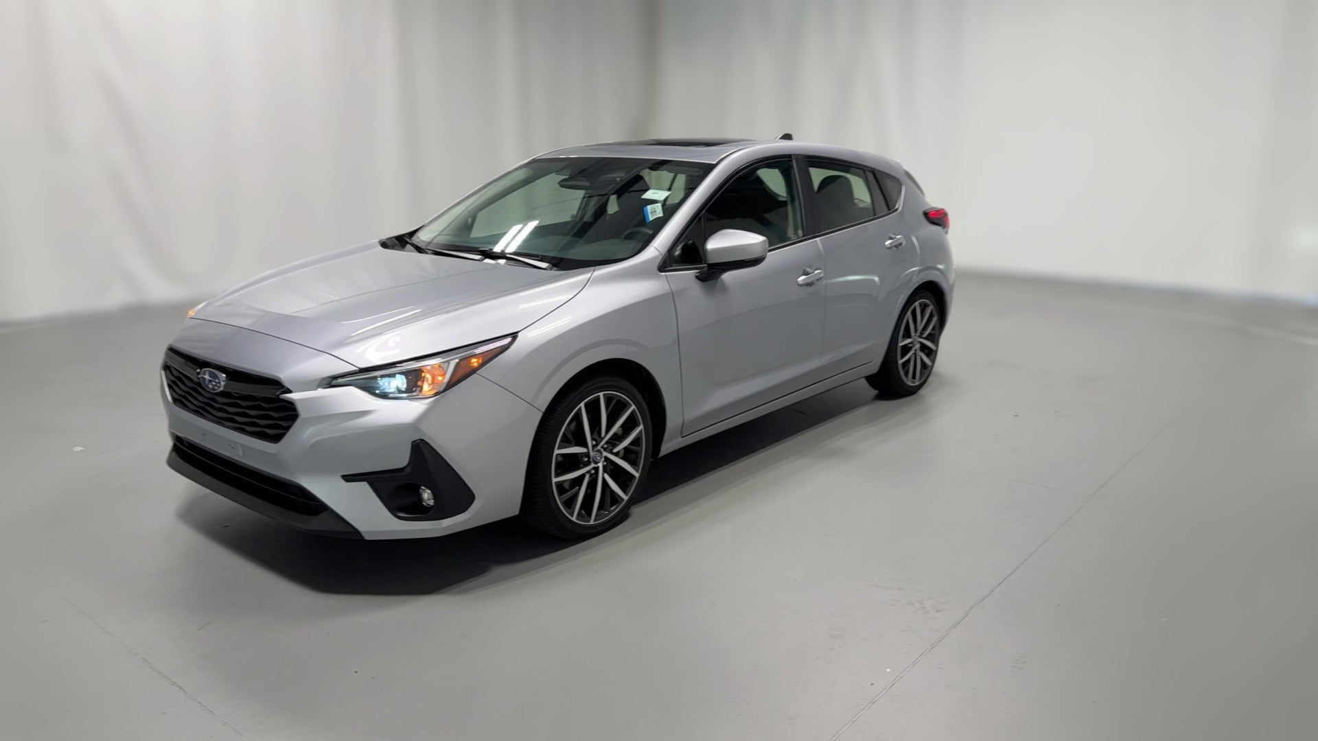 2025 Subaru Impreza vehicle photo