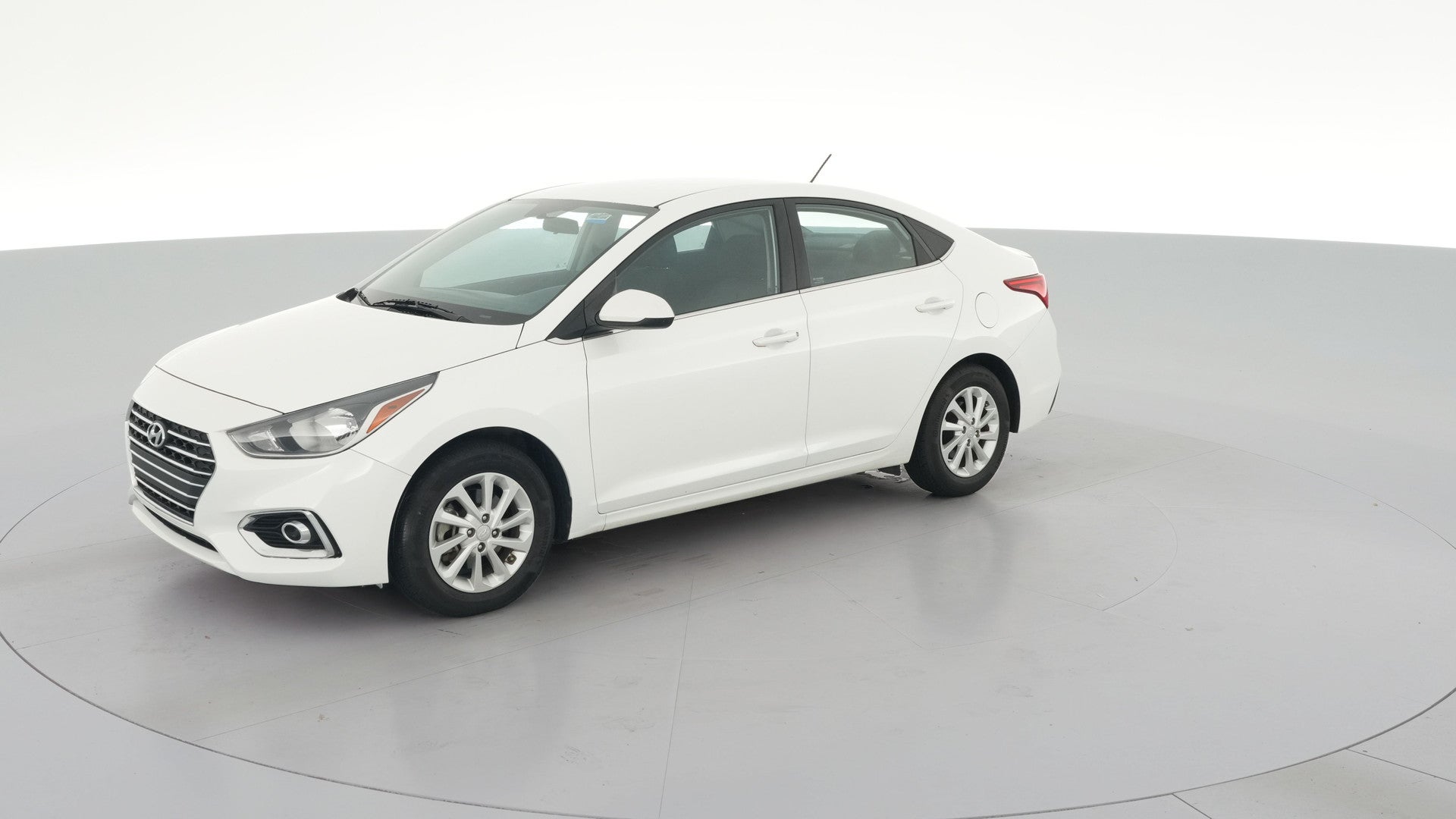 2021 Hyundai Accent vehicle photo