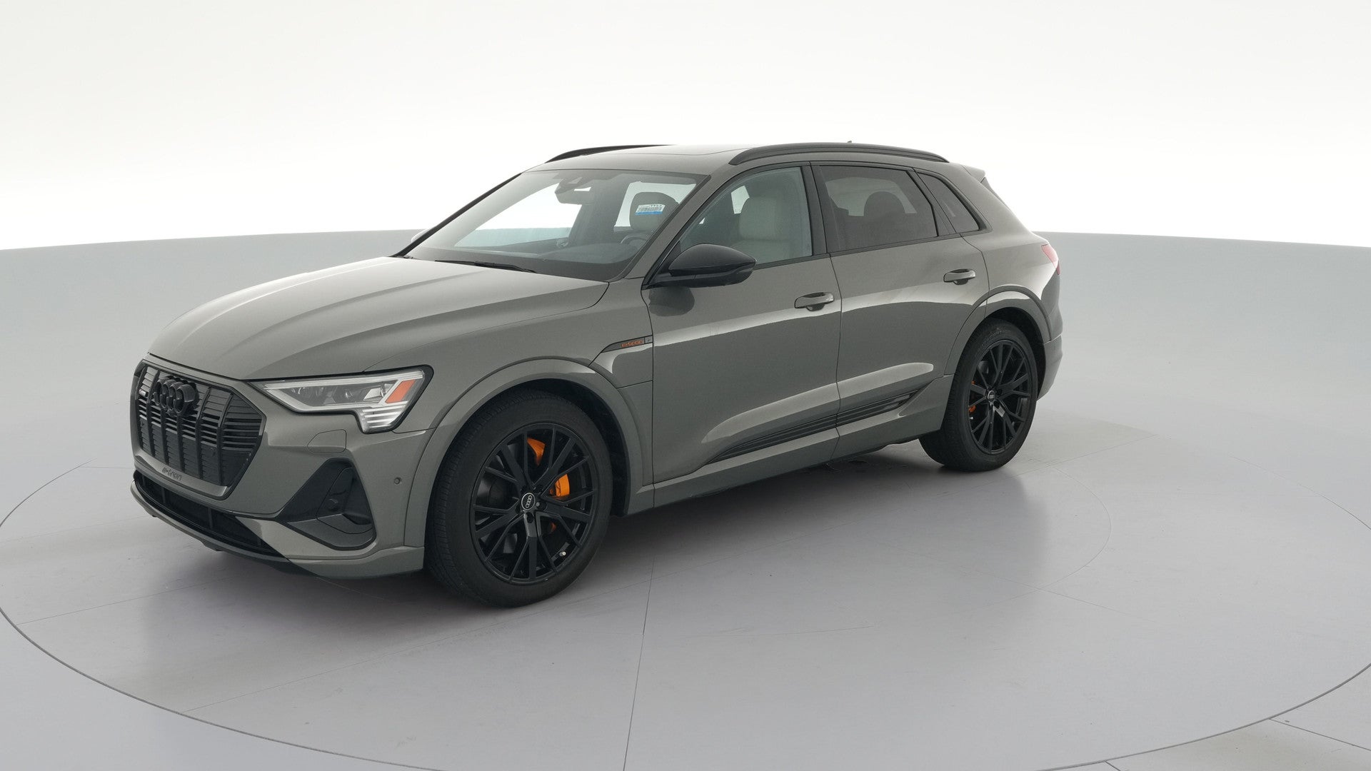 2023 Audi e-tron vehicle photo