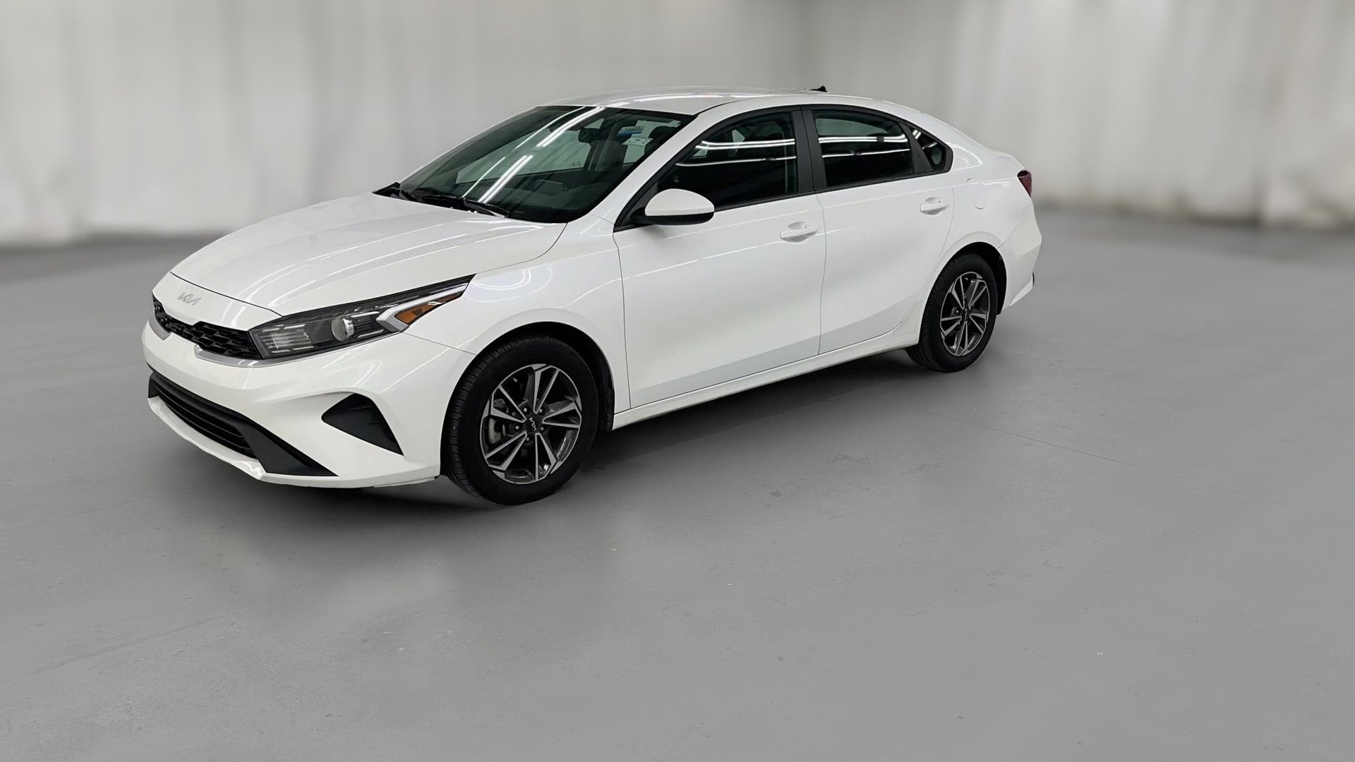 2024 Kia Forte vehicle photo