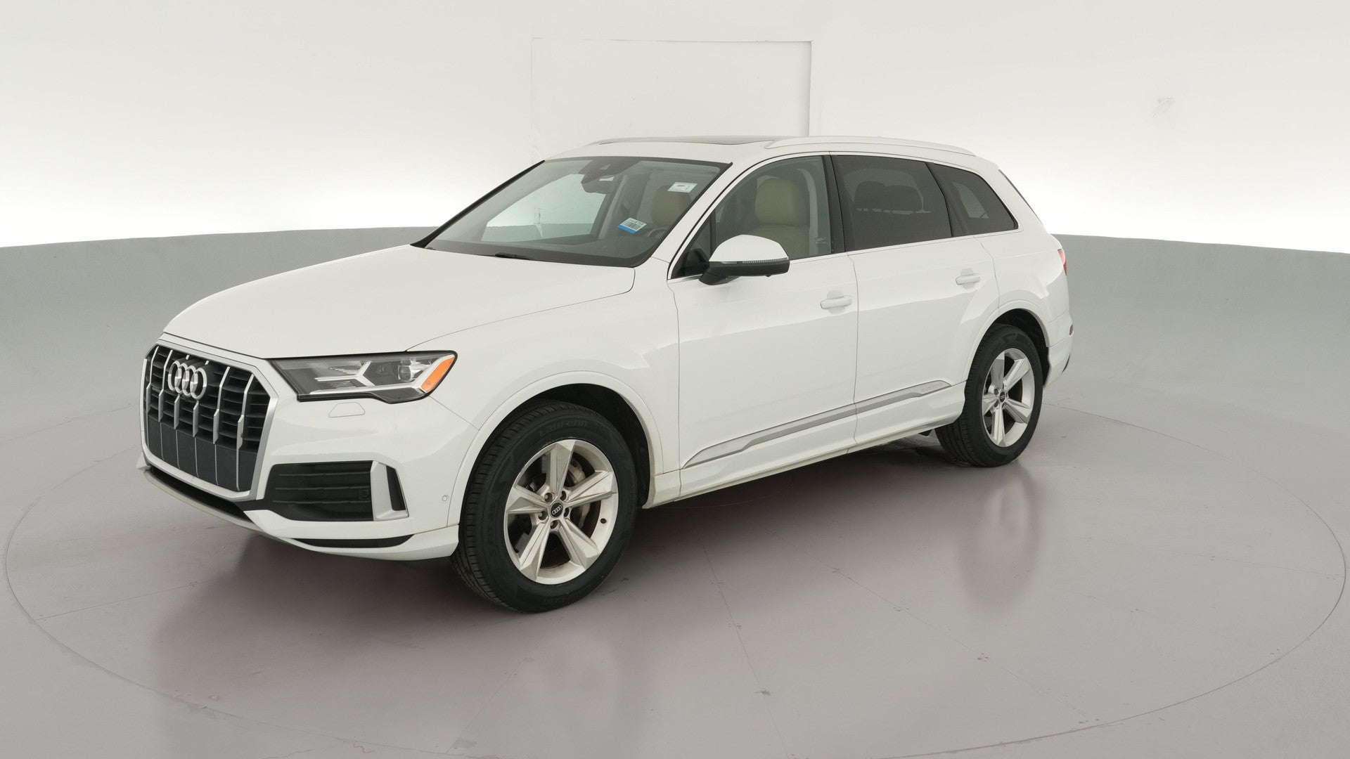 2021 Audi Q7 vehicle photo