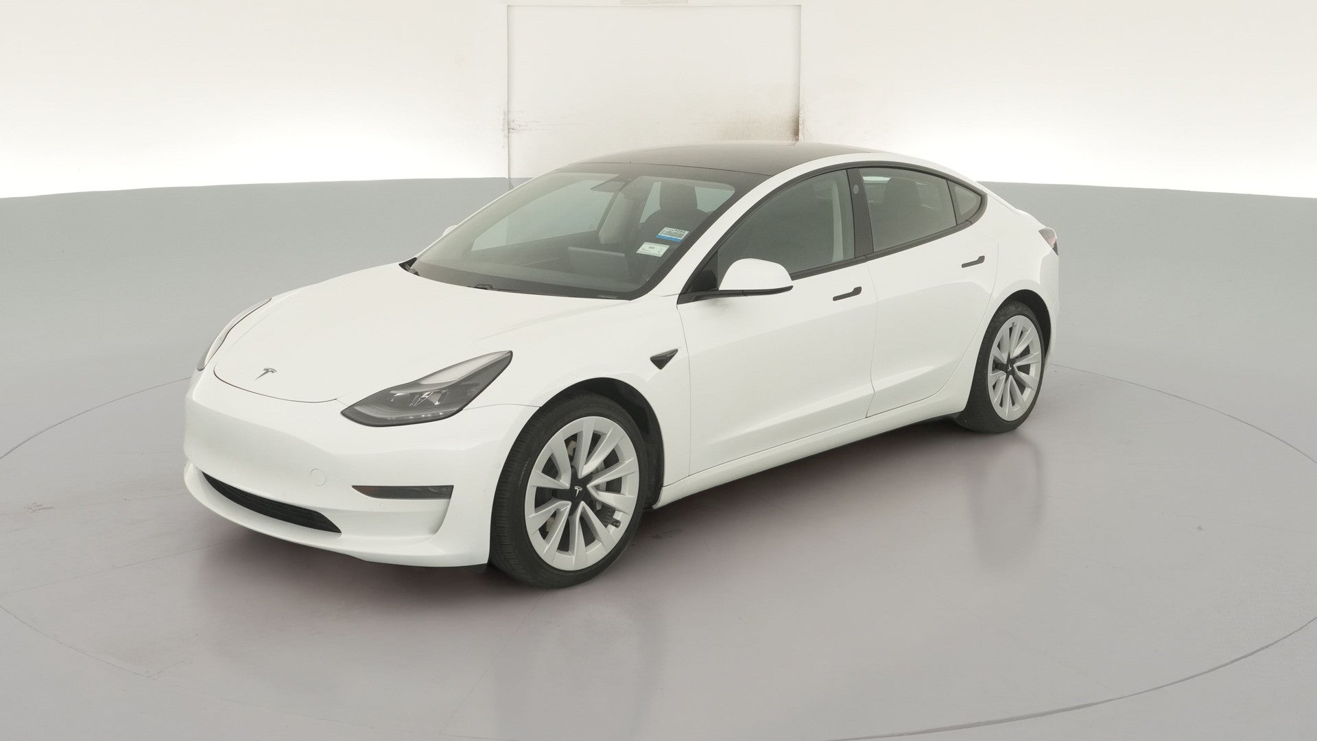2021 Tesla Model 3 vehicle photo
