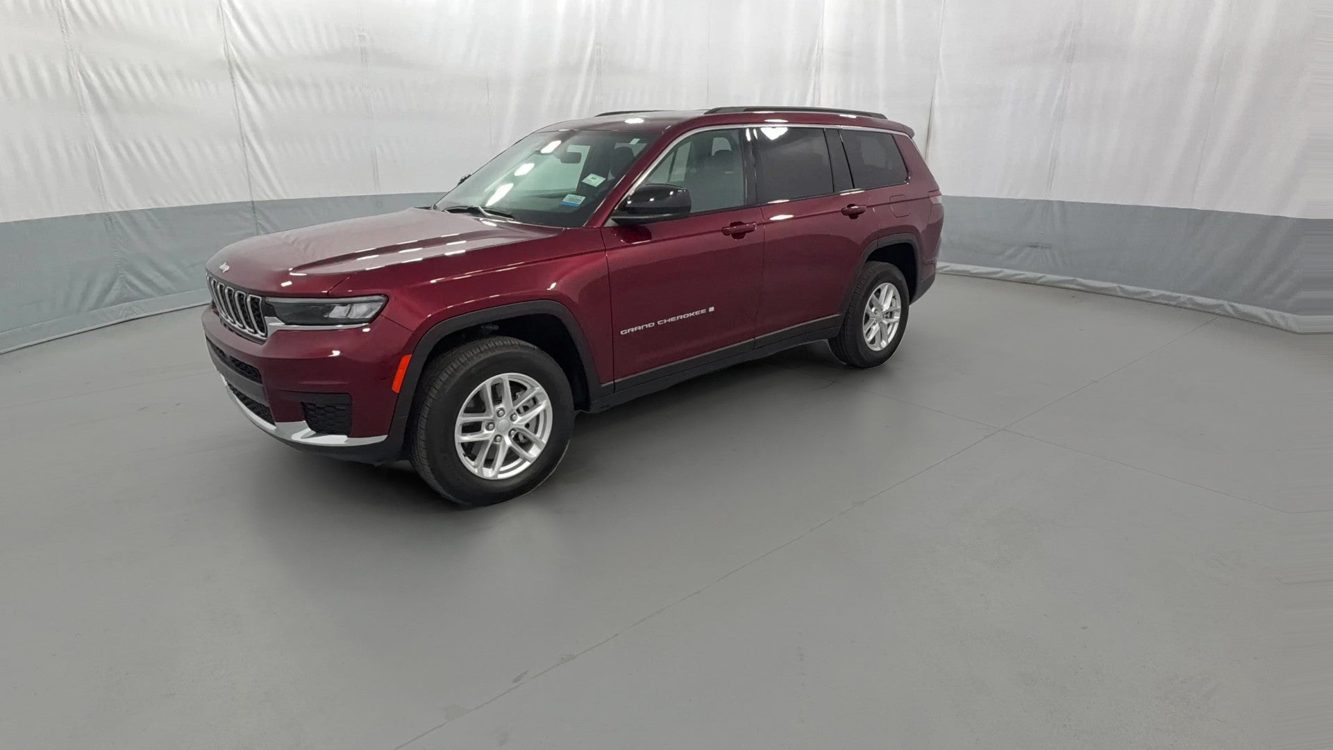 2025 Jeep Grand Cherokee L vehicle photo