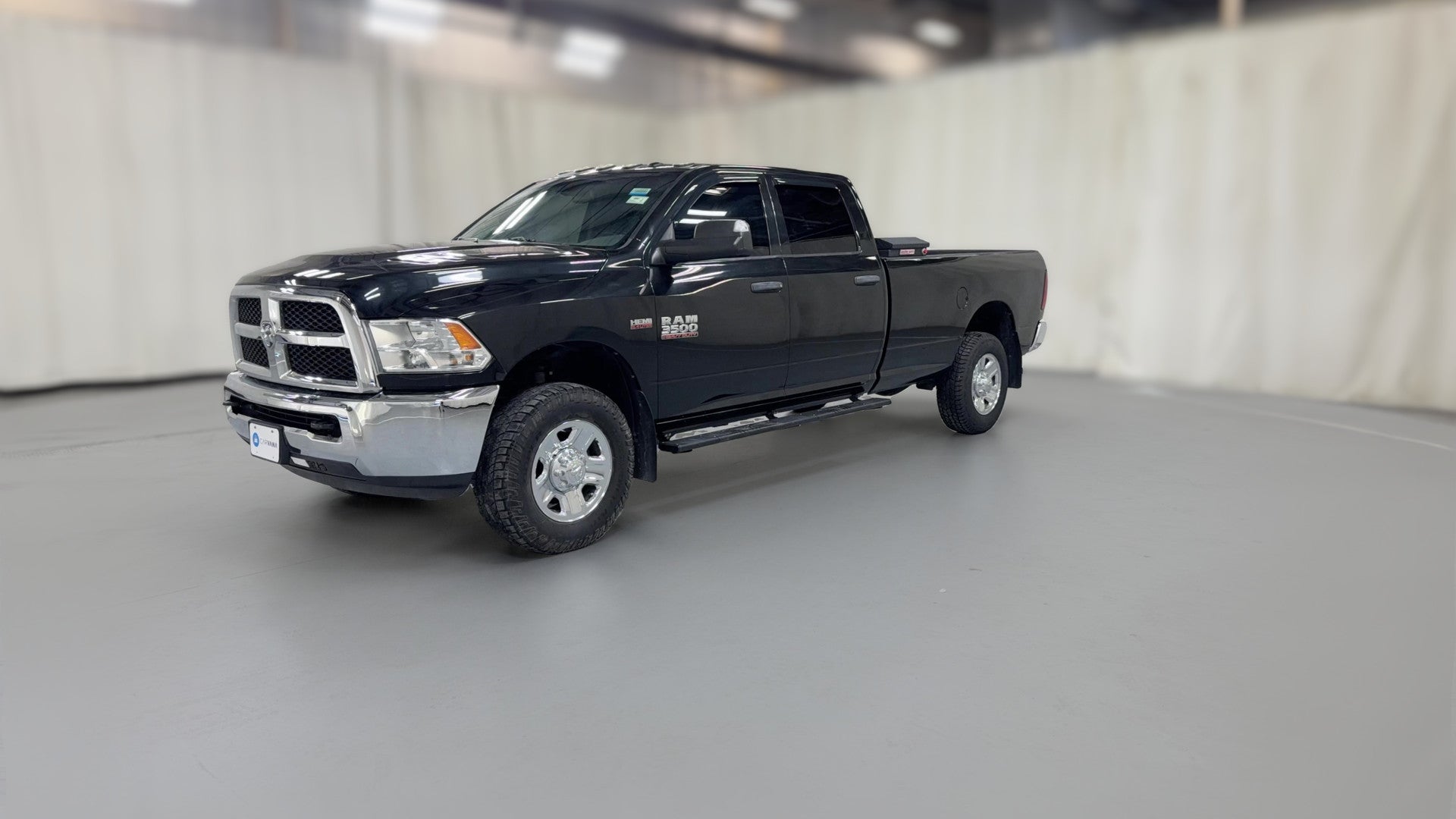 2018 Ram 3500 Crew Cab vehicle photo