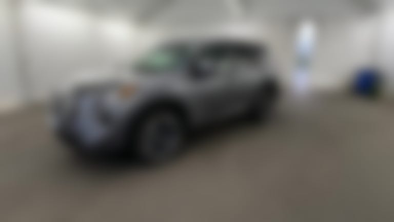 2024 Nissan Rogue vehicle photo