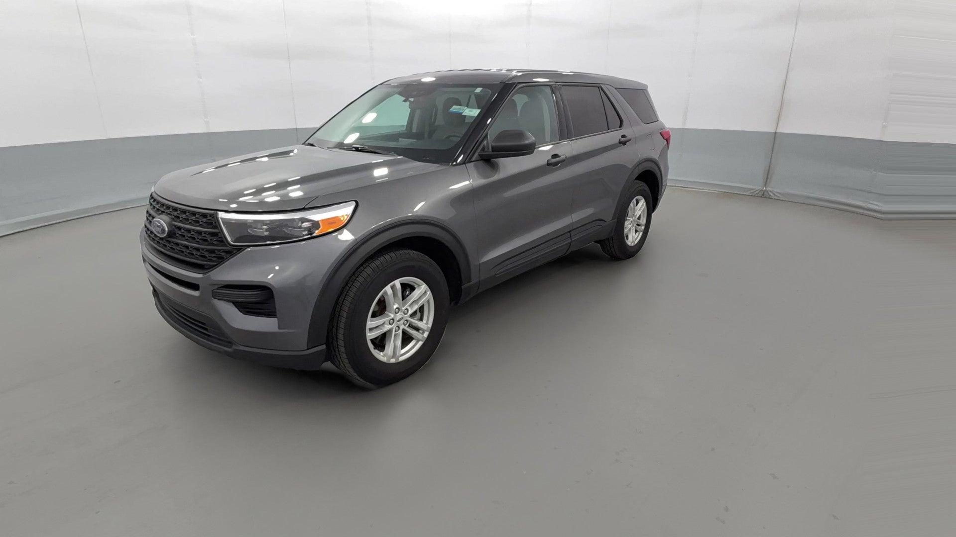 2023 Ford Explorer vehicle photo