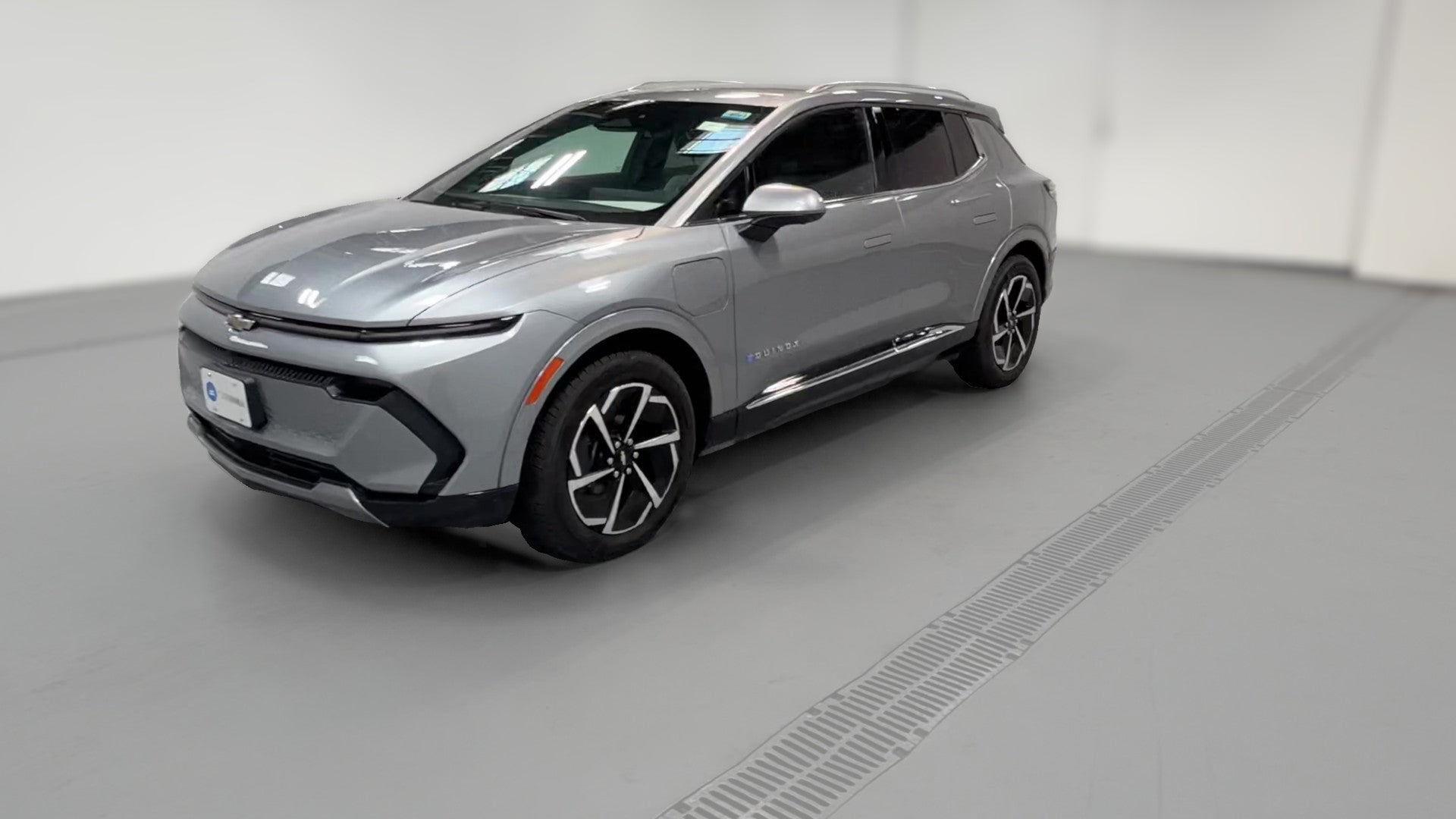 2024 Chevrolet Equinox EV vehicle photo
