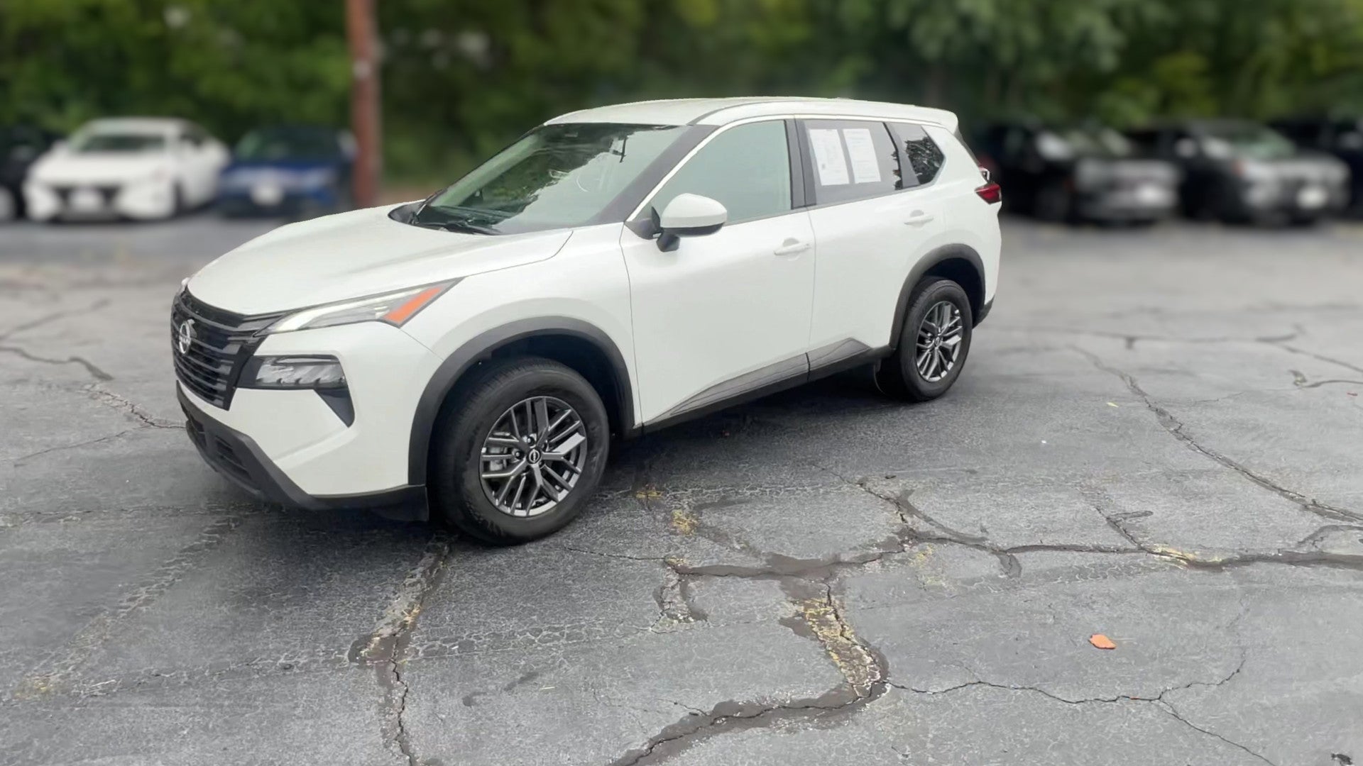 2026 Nissan Rogue vehicle photo