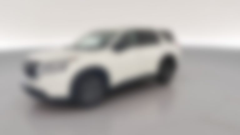 2024 Nissan Pathfinder vehicle photo