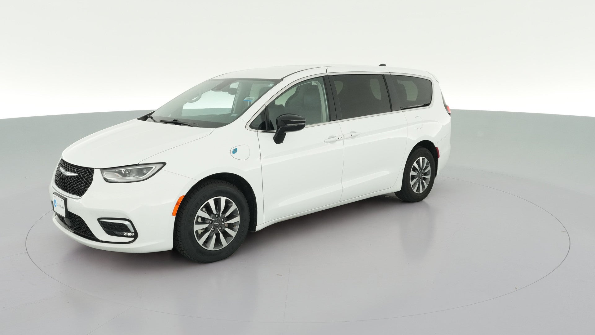 2024 Chrysler Pacifica Hybrid vehicle photo
