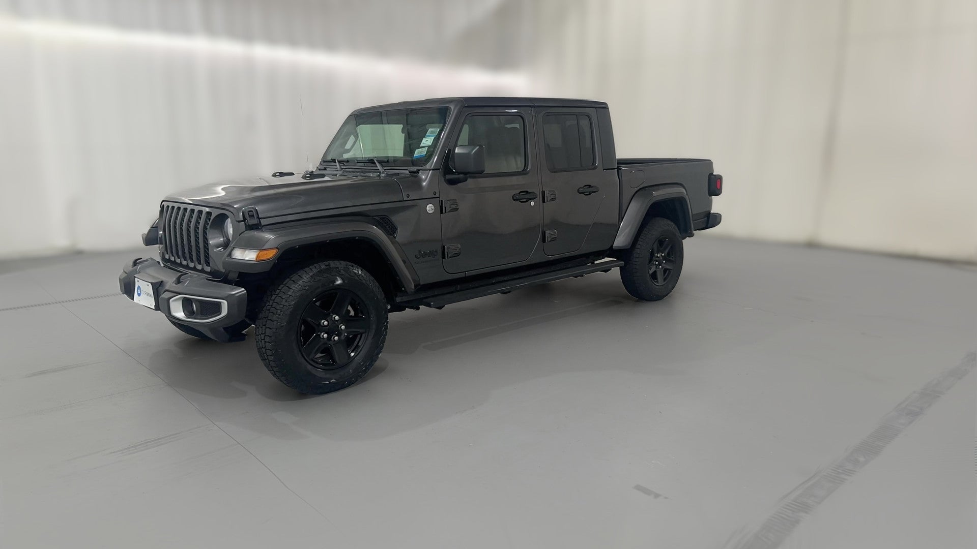 2021 Jeep Gladiator vehicle photo