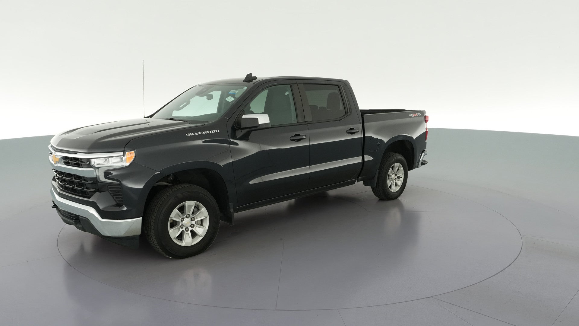 2023 Chevrolet Silverado 1500 Crew Cab vehicle photo