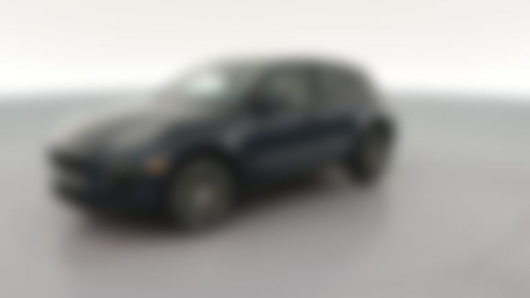 2023 Porsche Macan vehicle photo