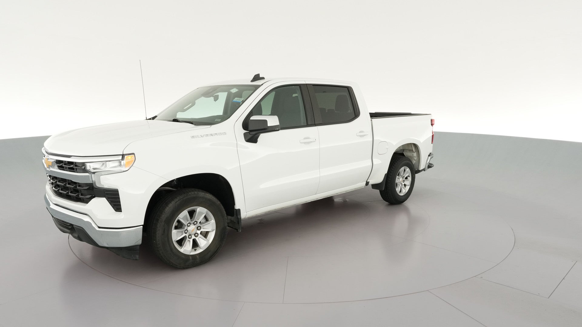 2025 Chevrolet Silverado 1500 Crew Cab vehicle photo