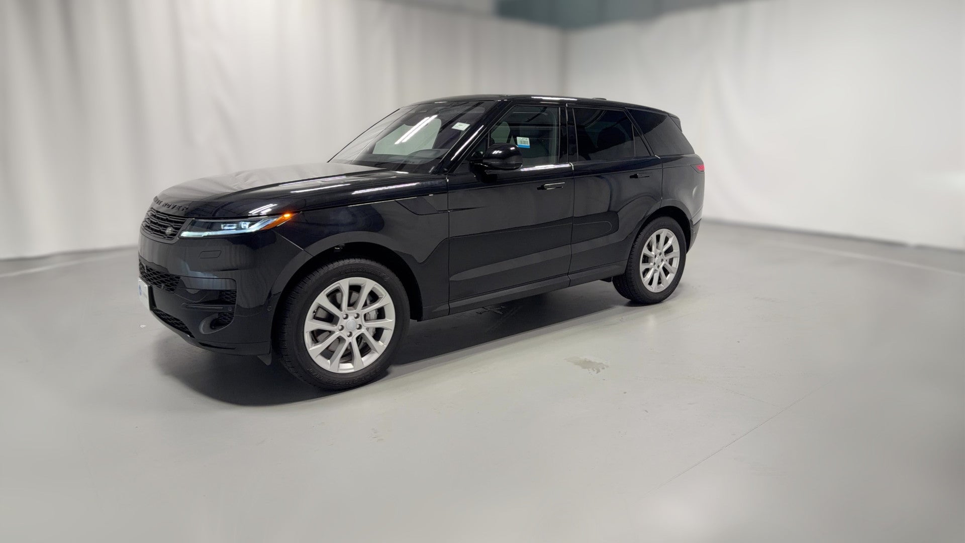 2023 Land Rover Range Rover Sport vehicle photo