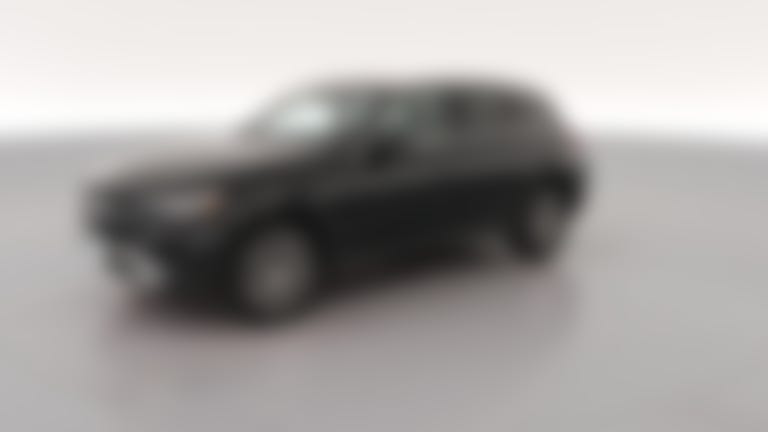 2024 Mercedes-Benz GLC vehicle photo