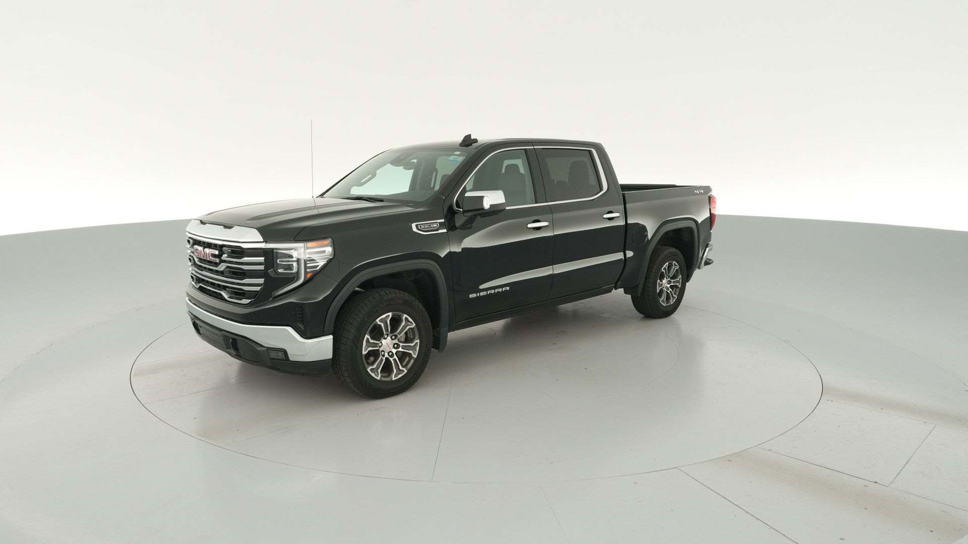 2025 GMC Sierra 1500 Crew Cab vehicle photo