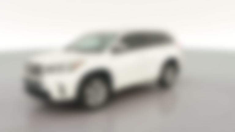 2017 Toyota Highlander vehicle photo