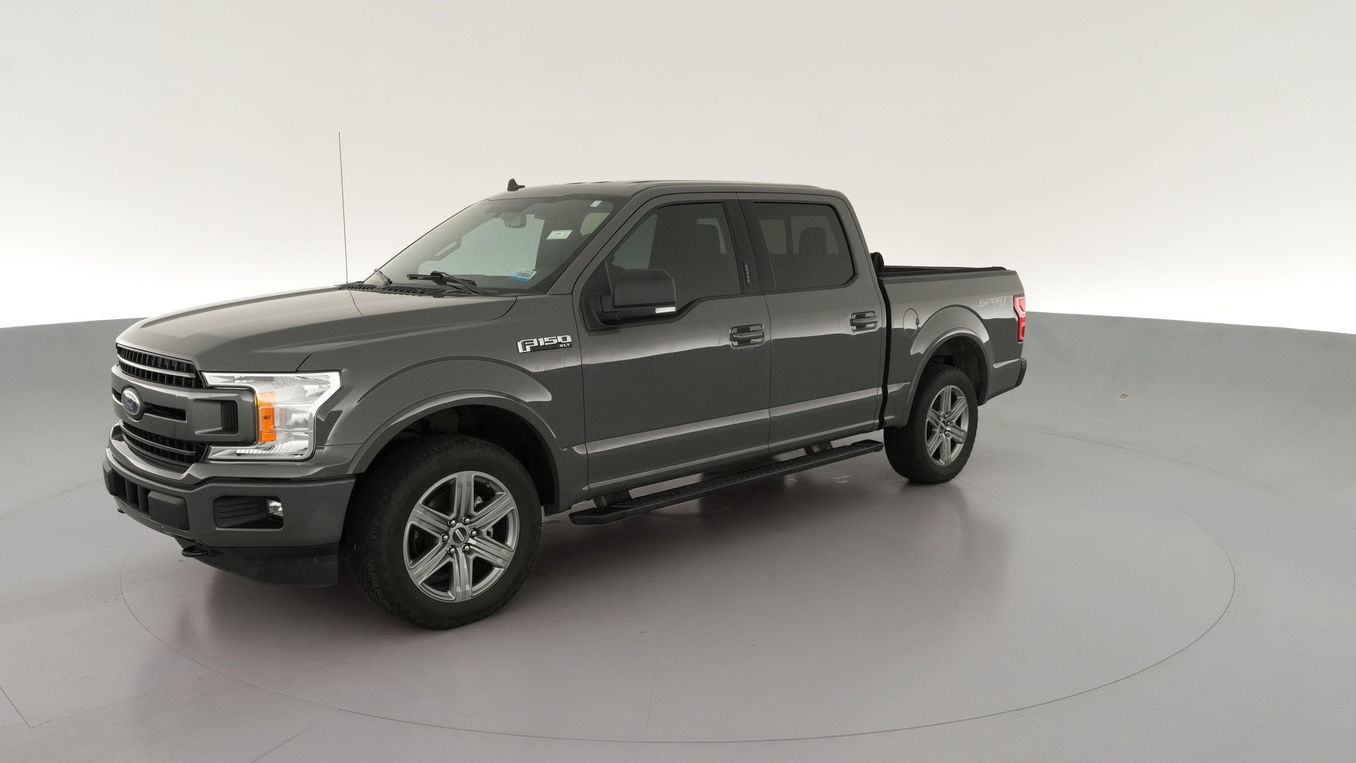 2018 Ford F150 SuperCrew Cab vehicle photo