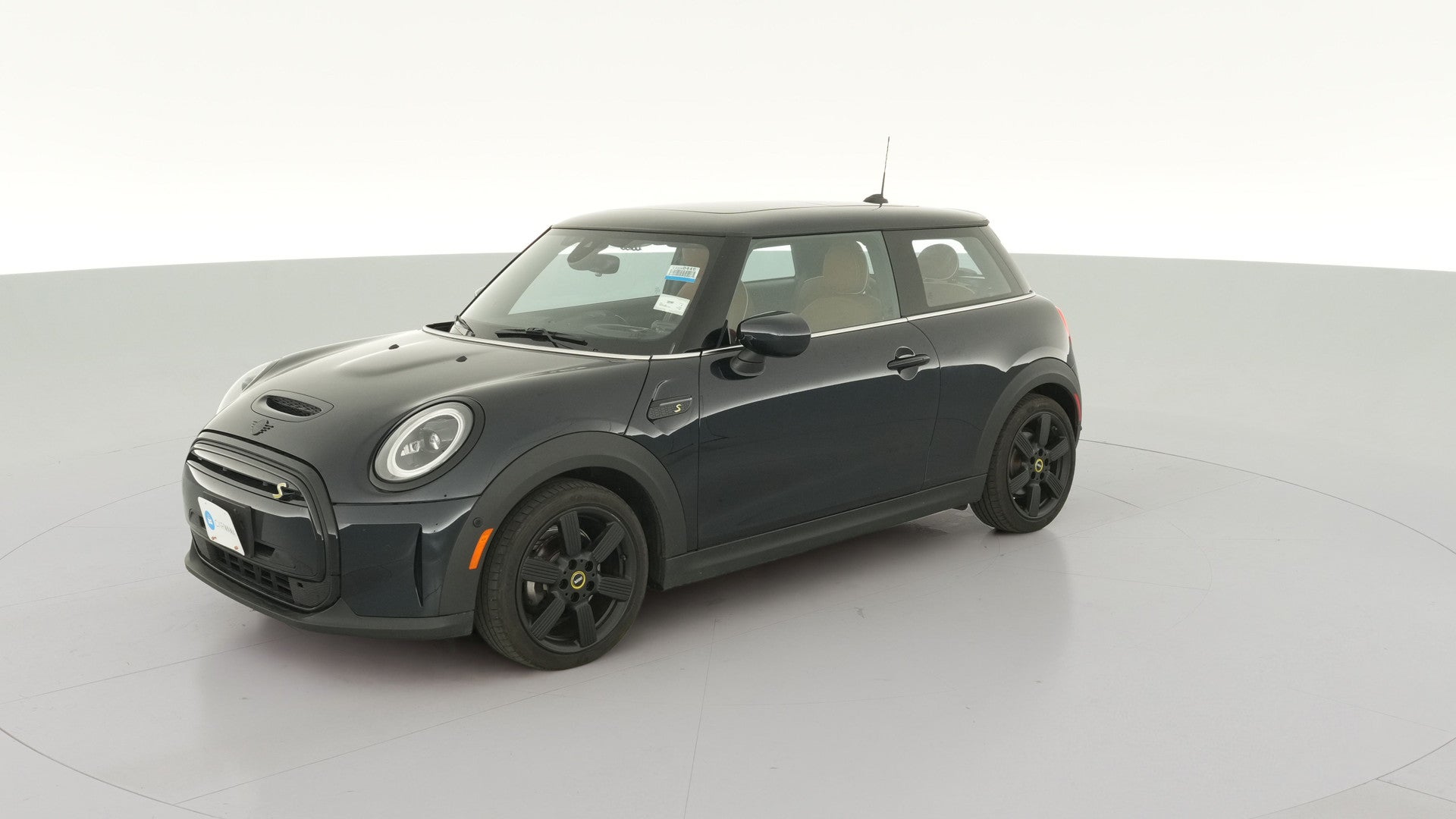 2024 MINI Hardtop 2 Door vehicle photo