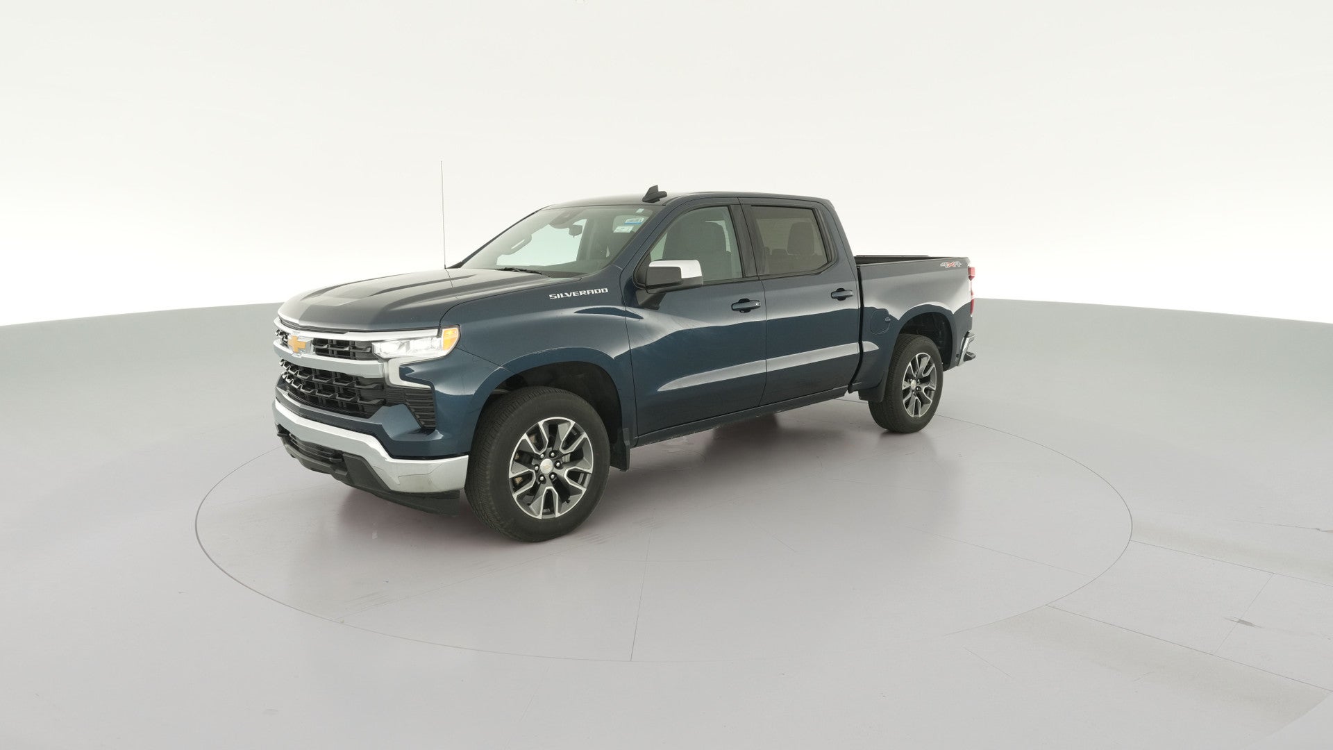 2023 Chevrolet Silverado 1500 Crew Cab vehicle photo