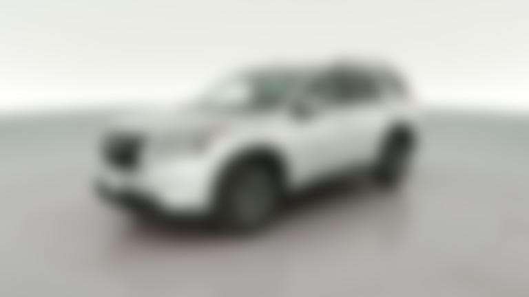 2025 Nissan Pathfinder vehicle photo