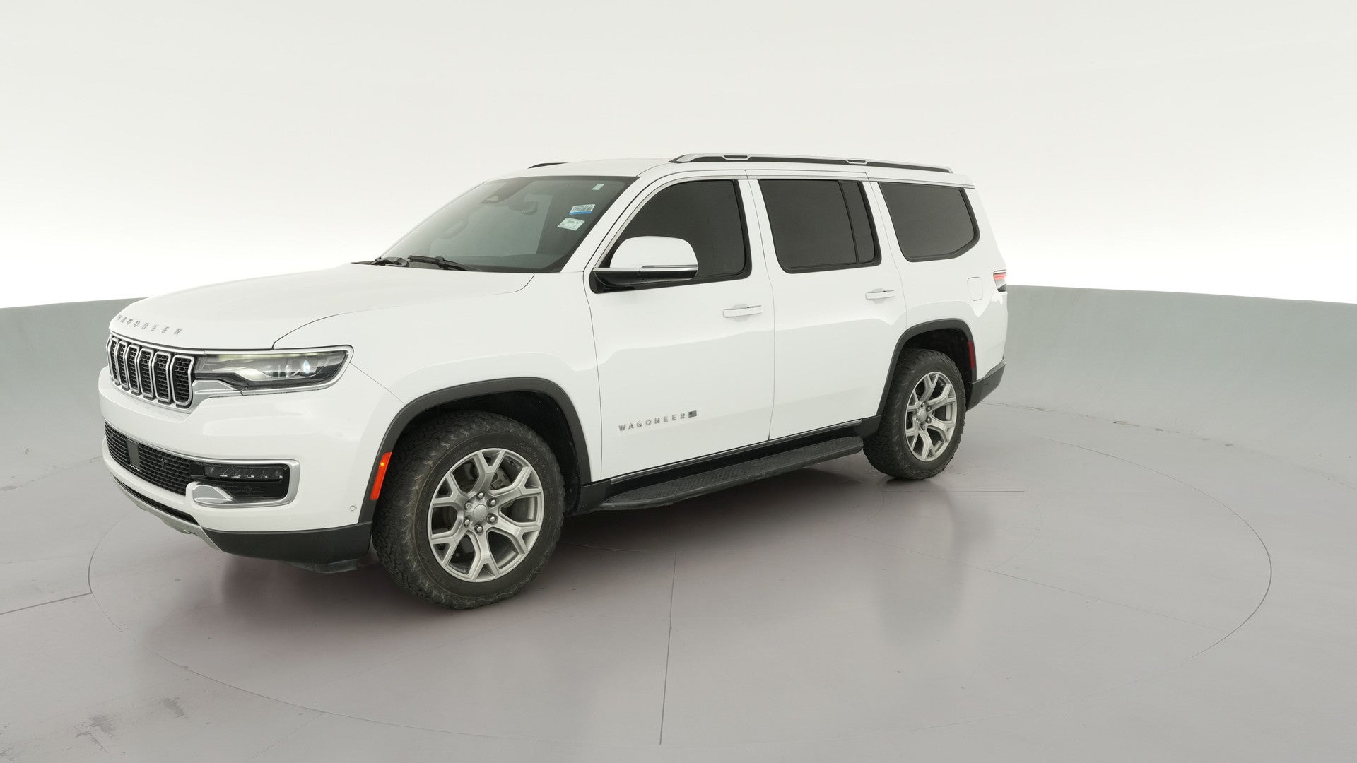 2022 Jeep Wagoneer vehicle photo
