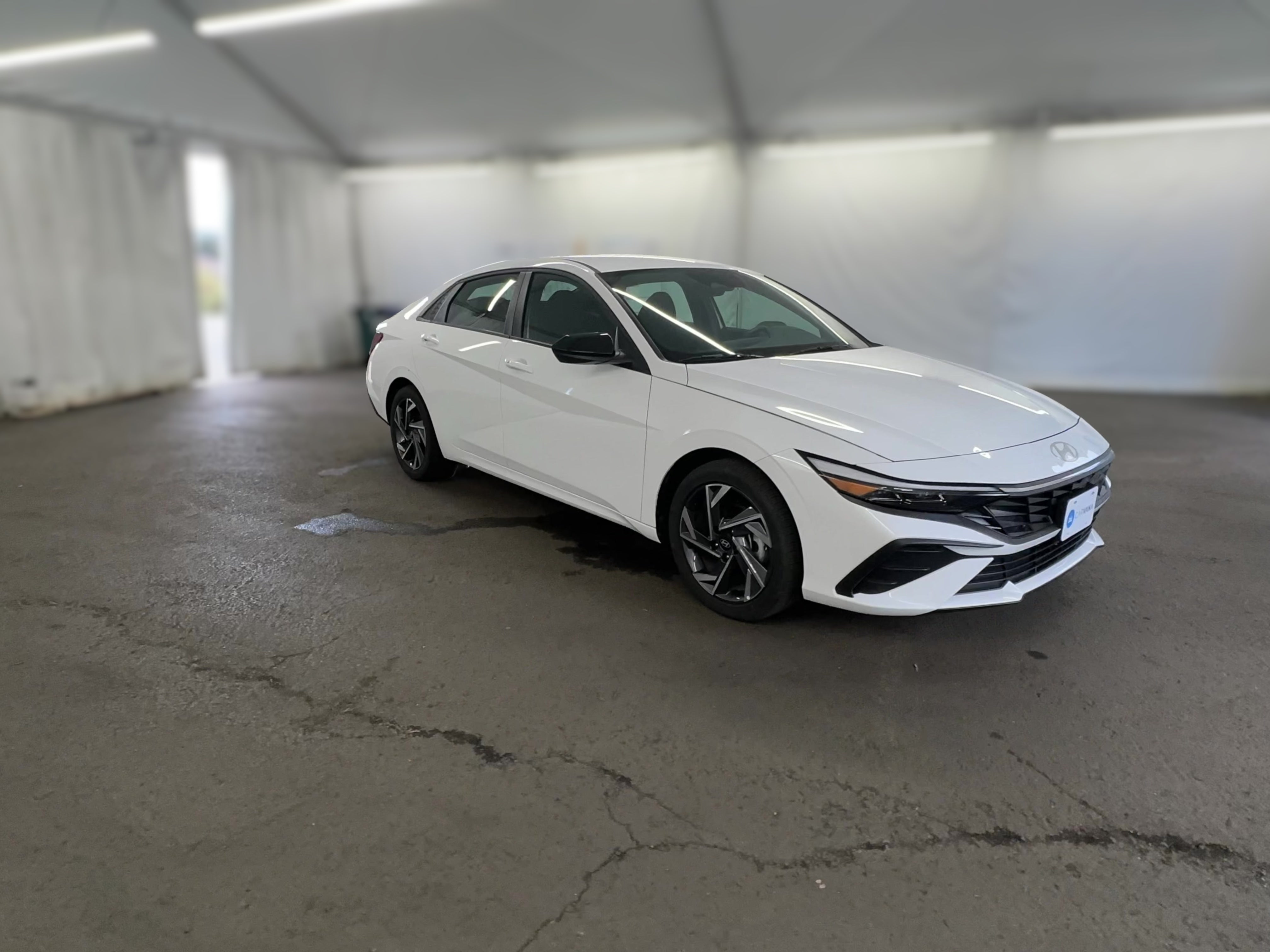 2025 Hyundai Elantra Blue - Photo 36