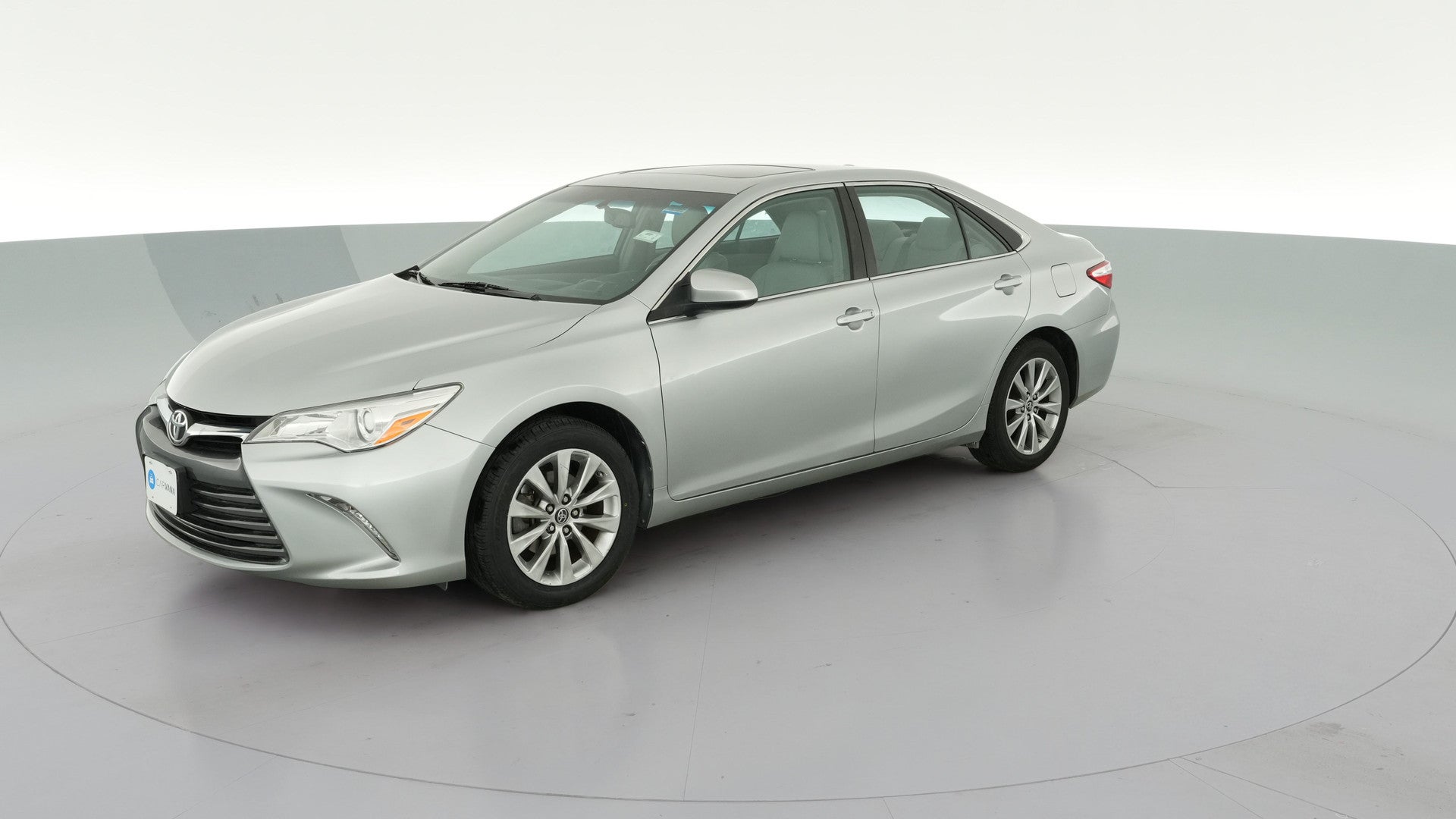 2015 Toyota Camry vehicle photo