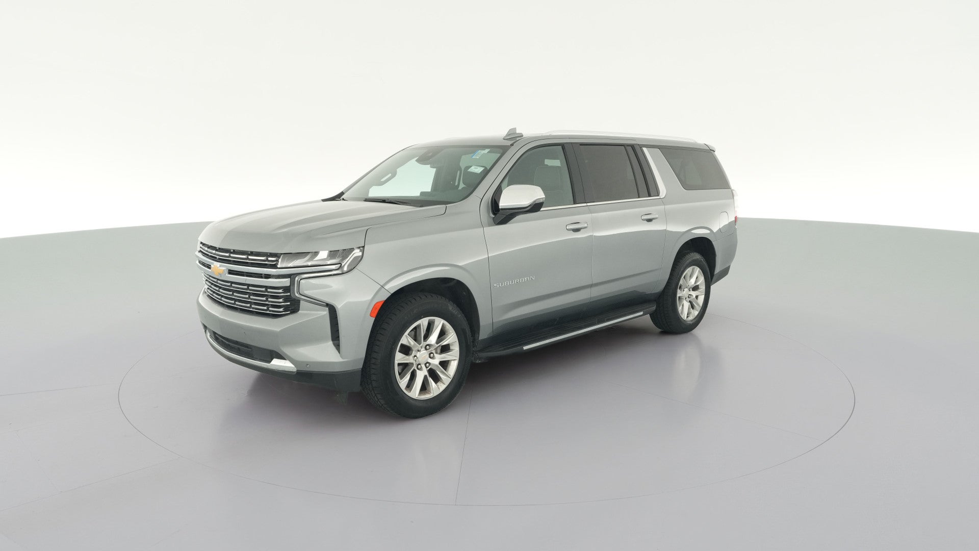 2023 Chevrolet Suburban vehicle photo