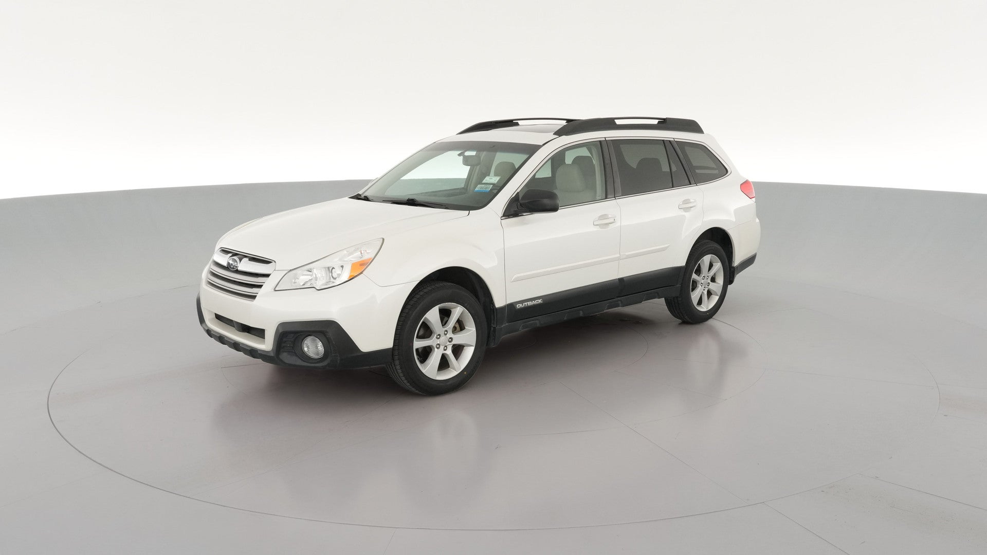 2013 Subaru Outback vehicle photo