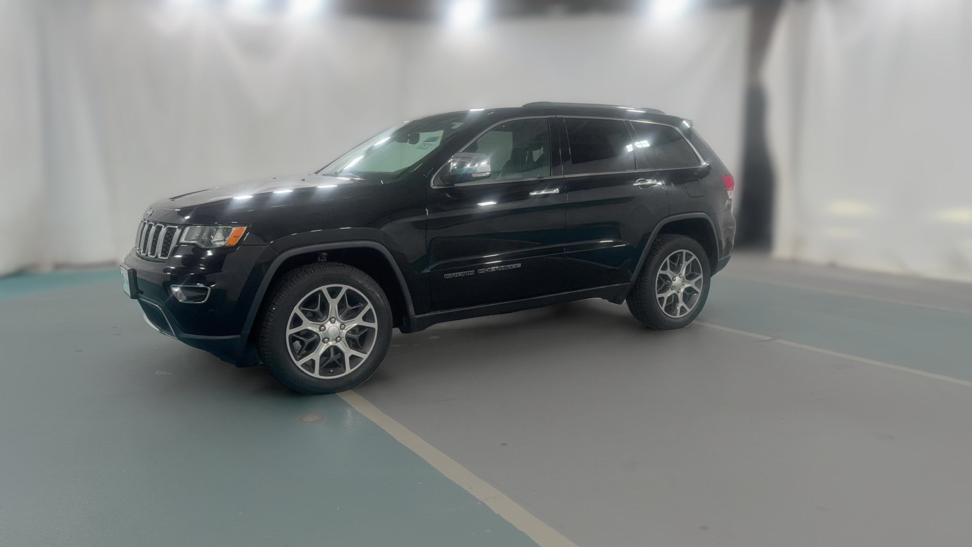 2019 Jeep Grand Cherokee vehicle photo
